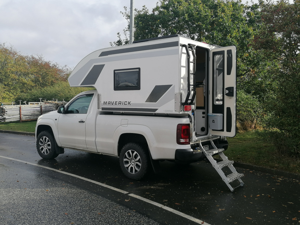 Single Cab mit DUX Camper Absetzkabine